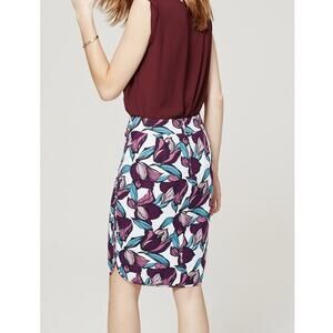 LOFT Wild Orchid Pencil Skirt Size 8 Floral Modern Career Polished Fall Vintage
